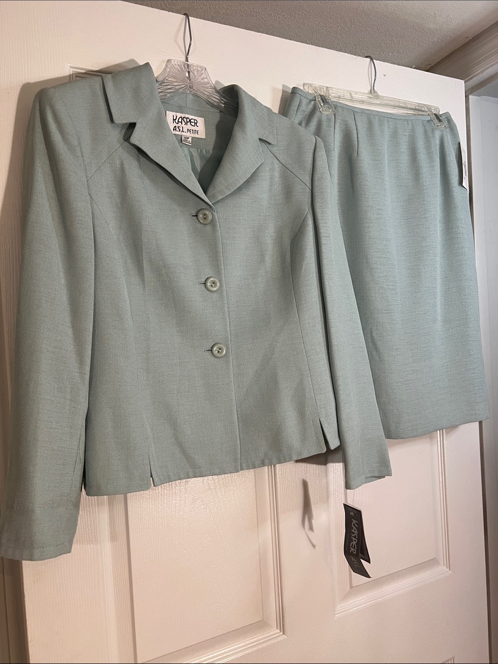 Kasper Light Sage Green Women's Blazer